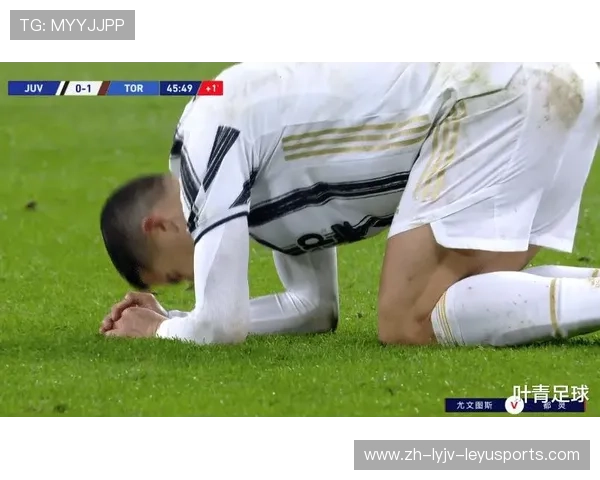 赛场突发谢尔基被踢翻痛苦倒地转头微笑瞬间引爆网络猜测
